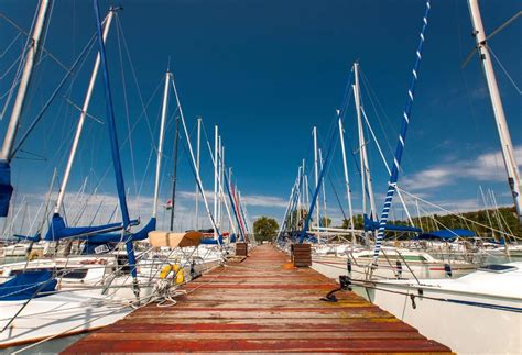 4 Entry Level Yacht Jobs That Do Not Require Prior Experience 4 Entry Level Yacht Jobs That Do Not Require Prior Experience