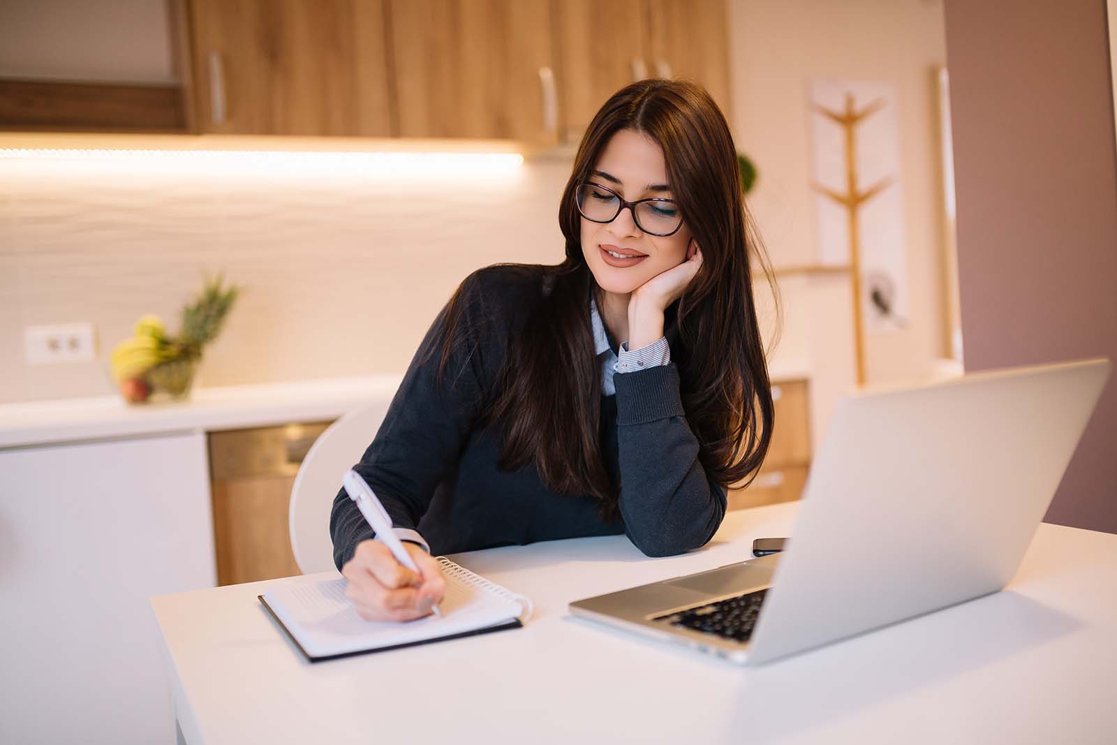 5 Freelance Writing Jobs For Beginners School For Freelancers 5 Freelance Writing Jobs For Beginners School For Freelancers