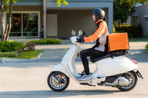 9 Best Paying Food Delivery Jobs Per Experienced Drivers 9 Best Paying Food Delivery Jobs Per Experienced Drivers
