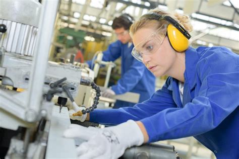 A Comprehensive Manufacturing Engineering Job Description Broke And Chic A Comprehensive Manufacturing Engineering Job Description Broke And Chic