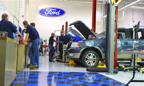 Ford Automotive Technician Careers Ford Automotive Technician Careers