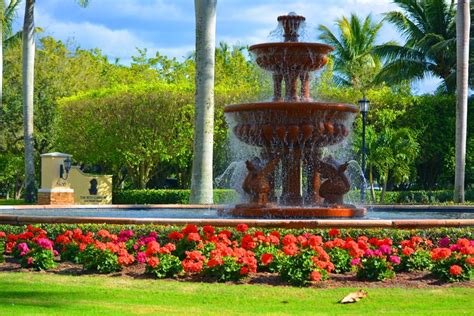 Fountain At The Ritz Carlton Golf Resort In Naples Fl Dorenenaples Fountain At The Ritz Carlton Golf Resort In Naples Fl Dorenenaples