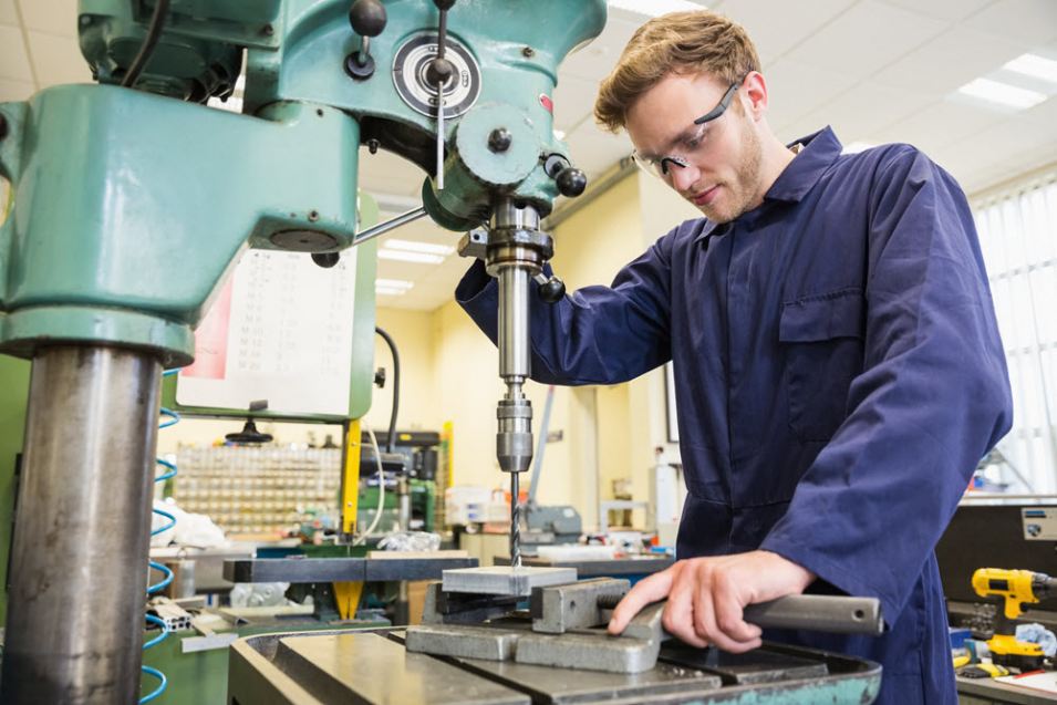 How Companies Get Younger Generations Interested In Manufacturing How Companies Get Younger Generations Interested In Manufacturing