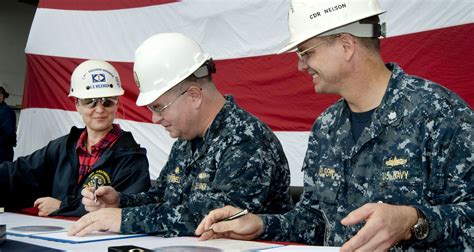 Ingalls Shipbuilding Delivers Amphibious Transport Dock Arlington Lpd Ingalls Shipbuilding Delivers Amphibious Transport Dock Arlington Lpd