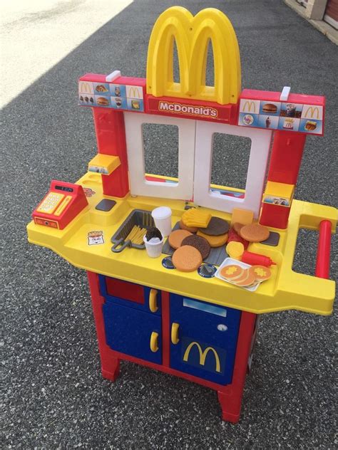 Mcdonald Amp 39 S Drive Thru Kitchen Playset Mcdonald Amp 39 S Drive Thru Kitchen Playset