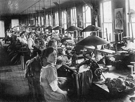 Sarit Yahalomi 19 Photos Of Women Working 100 Years Ago Sarit Yahalomi 19 Photos Of Women Working 100 Years Ago