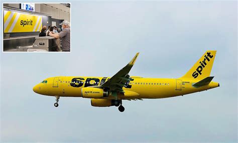 Spirit Airlines Cuts Jobs To Stay Afloat Amid Bankruptcy Scramble Spirit Airlines Cuts Jobs To Stay Afloat Amid Bankruptcy Scramble
