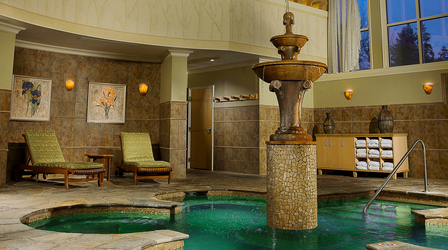 The Lodge At Turning Stone Resort Casino The Adirondacks Hotels The Lodge At Turning Stone Resort Casino The Adirondacks Hotels