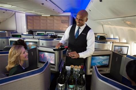 United Airlines To Flight Attendants Work On Sloppy Grooming Uniform Standards Live And Let S Fly United Airlines To Flight Attendants Work On Sloppy Grooming Uniform Standards Live And Let S Fly